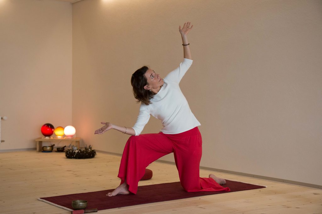 Nolwenn zeigt Pharaonisches Yoga